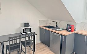 Cozy Paris Gateway Apartments Groups With Free Parking